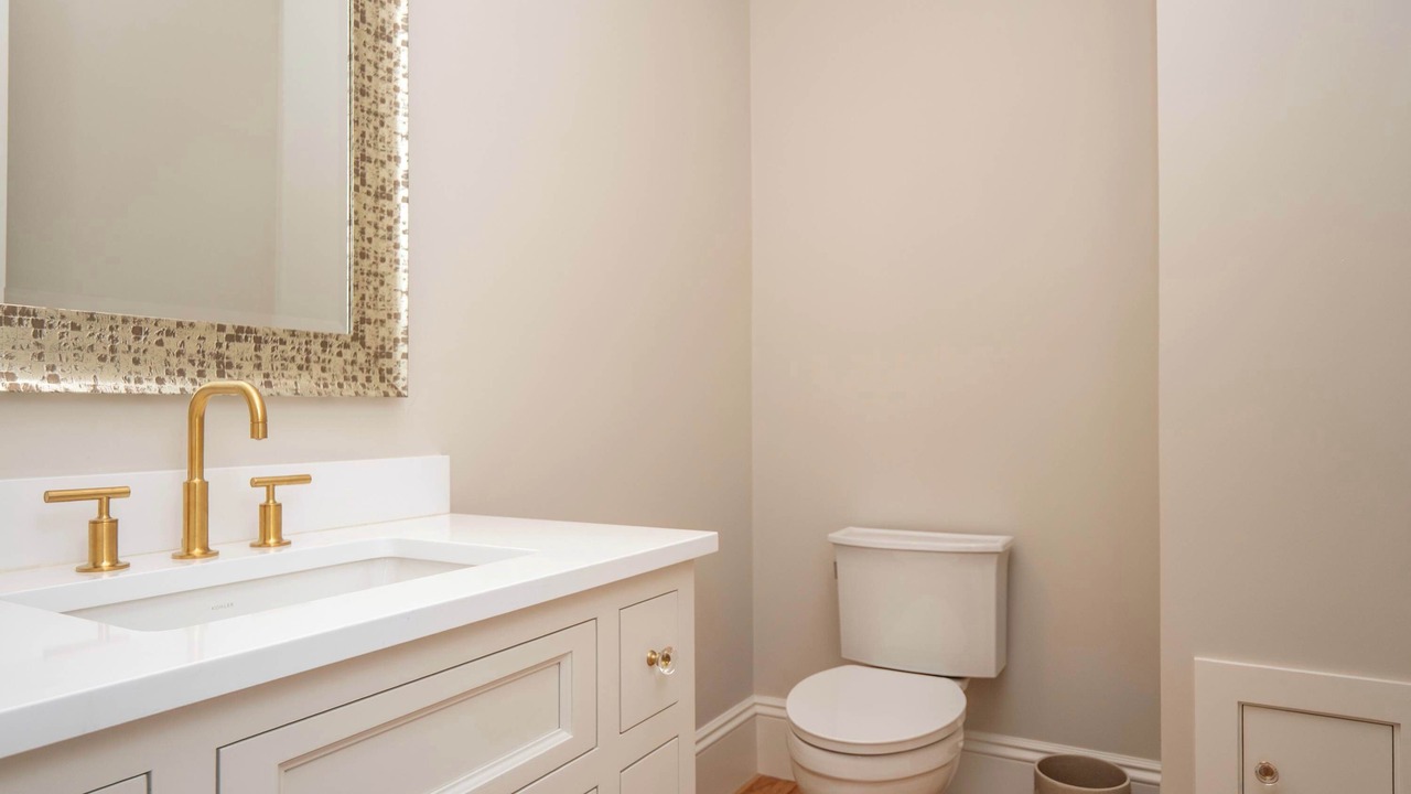 Photo of Bathroom in Top of the Hill