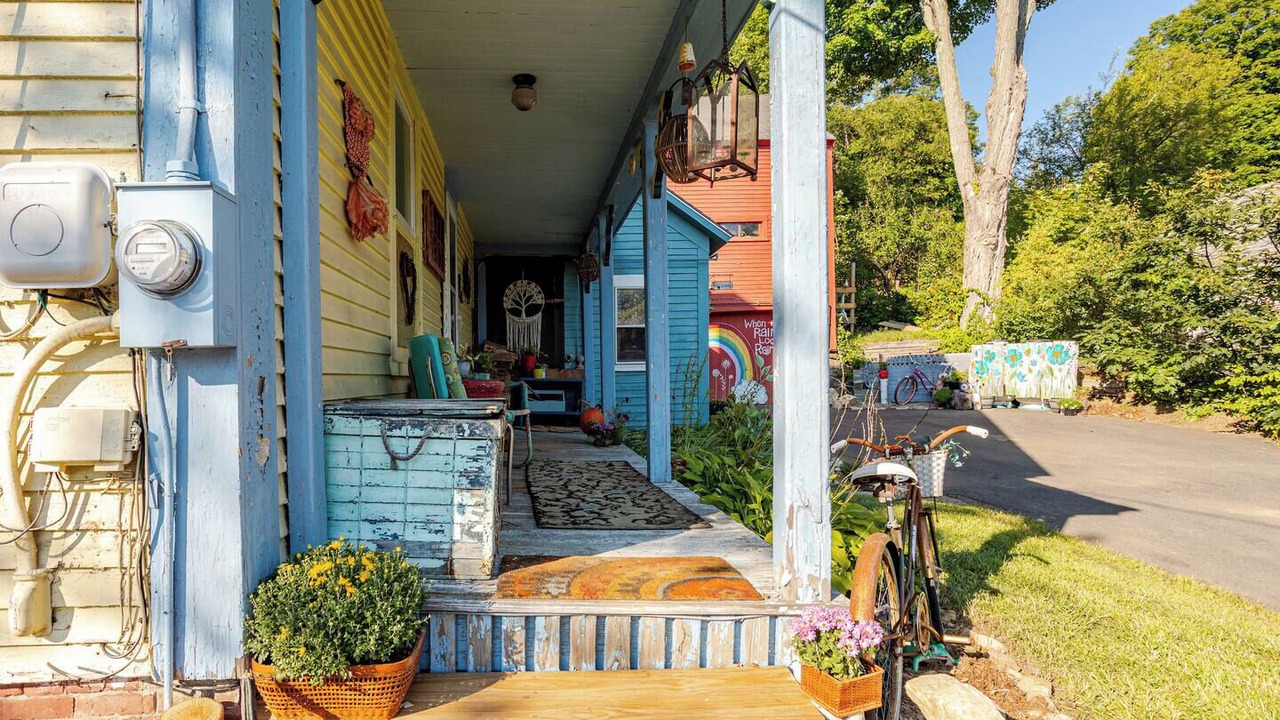 Photo of Outdoor in Ashland