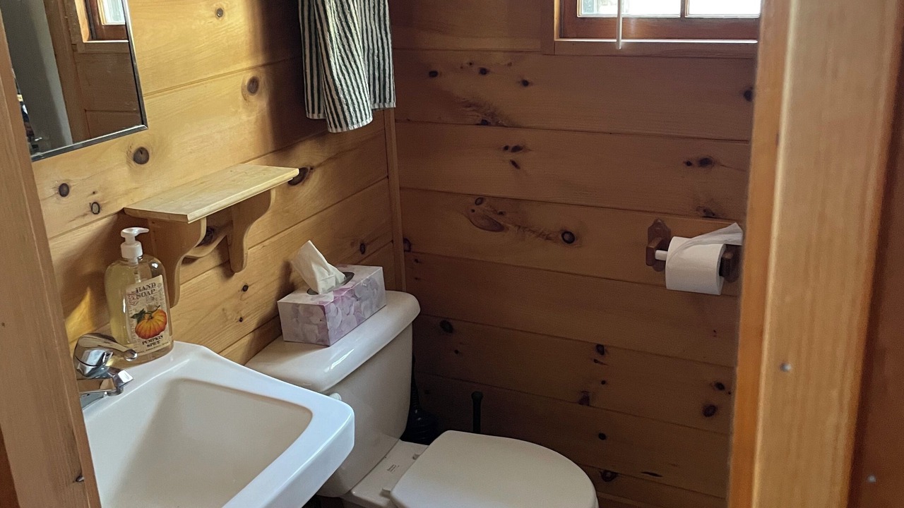 Photo of Bathroom in Oxford
