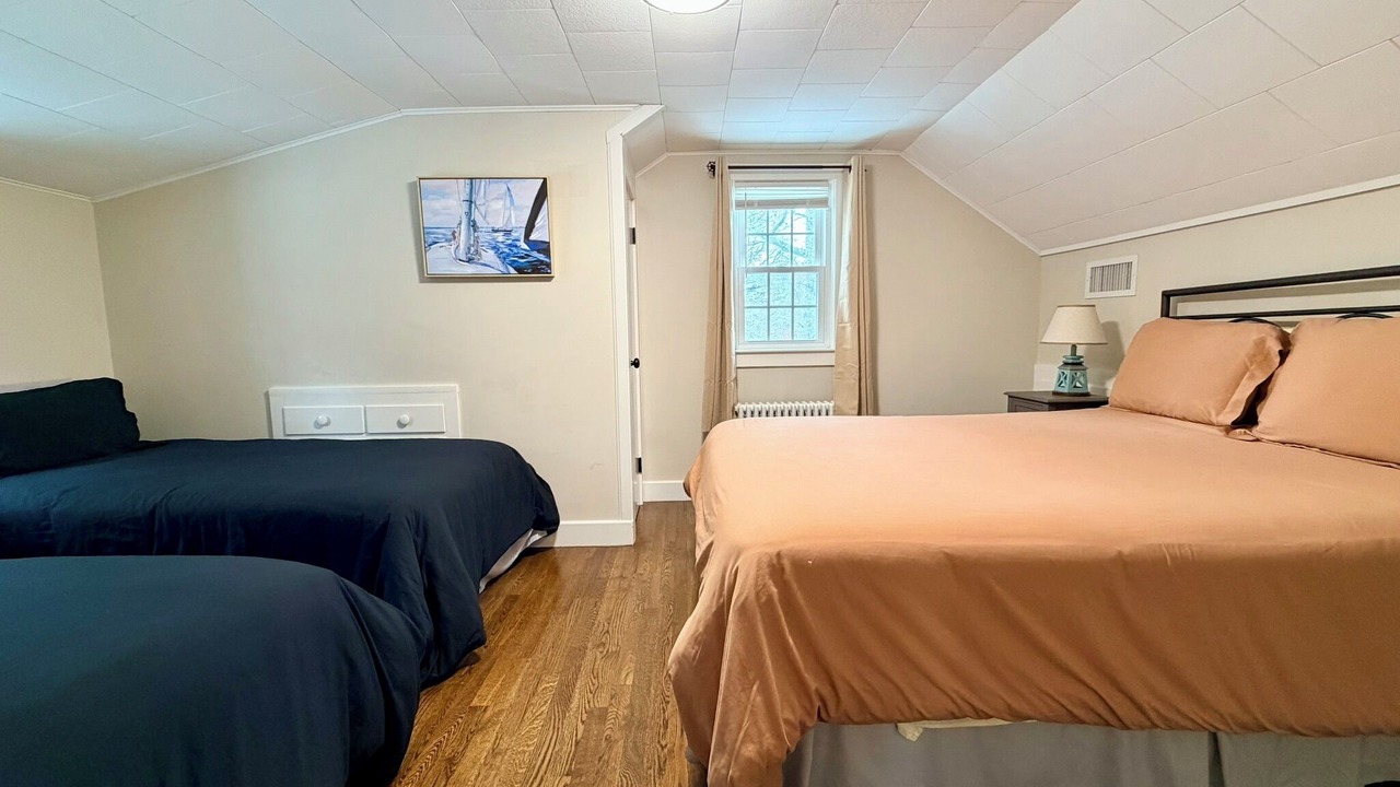 Photo of Bedroom in West Yarmouth