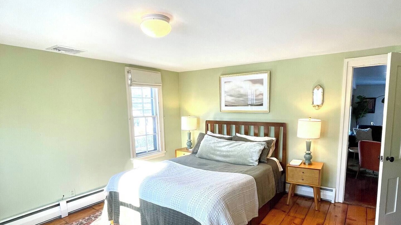 Photo of Bedroom in Guilford