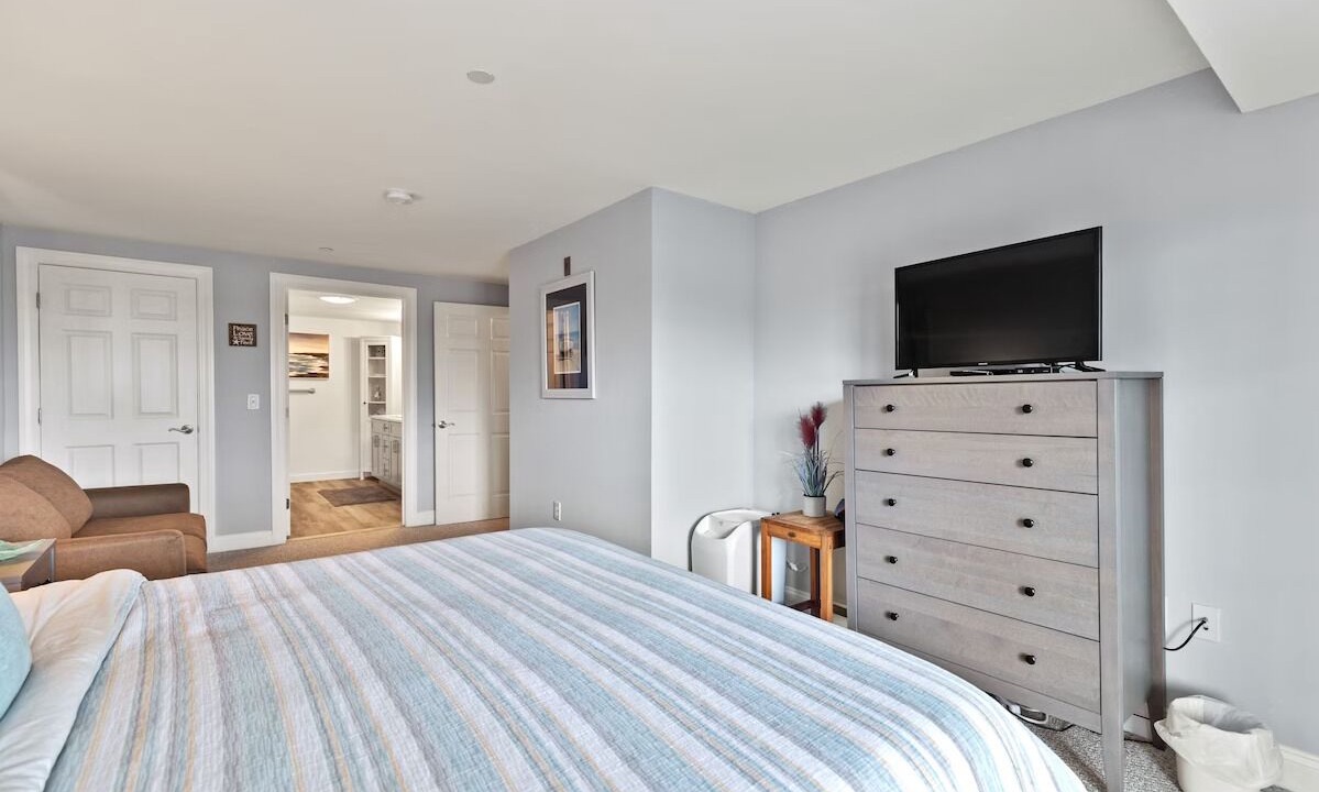 Photo of Bedroom in Old Orchard Beach
