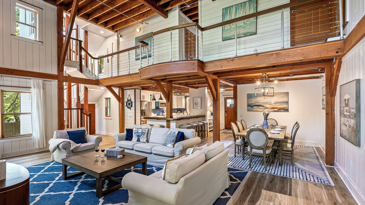 Photo of Livingroom in Falmouth Foreside