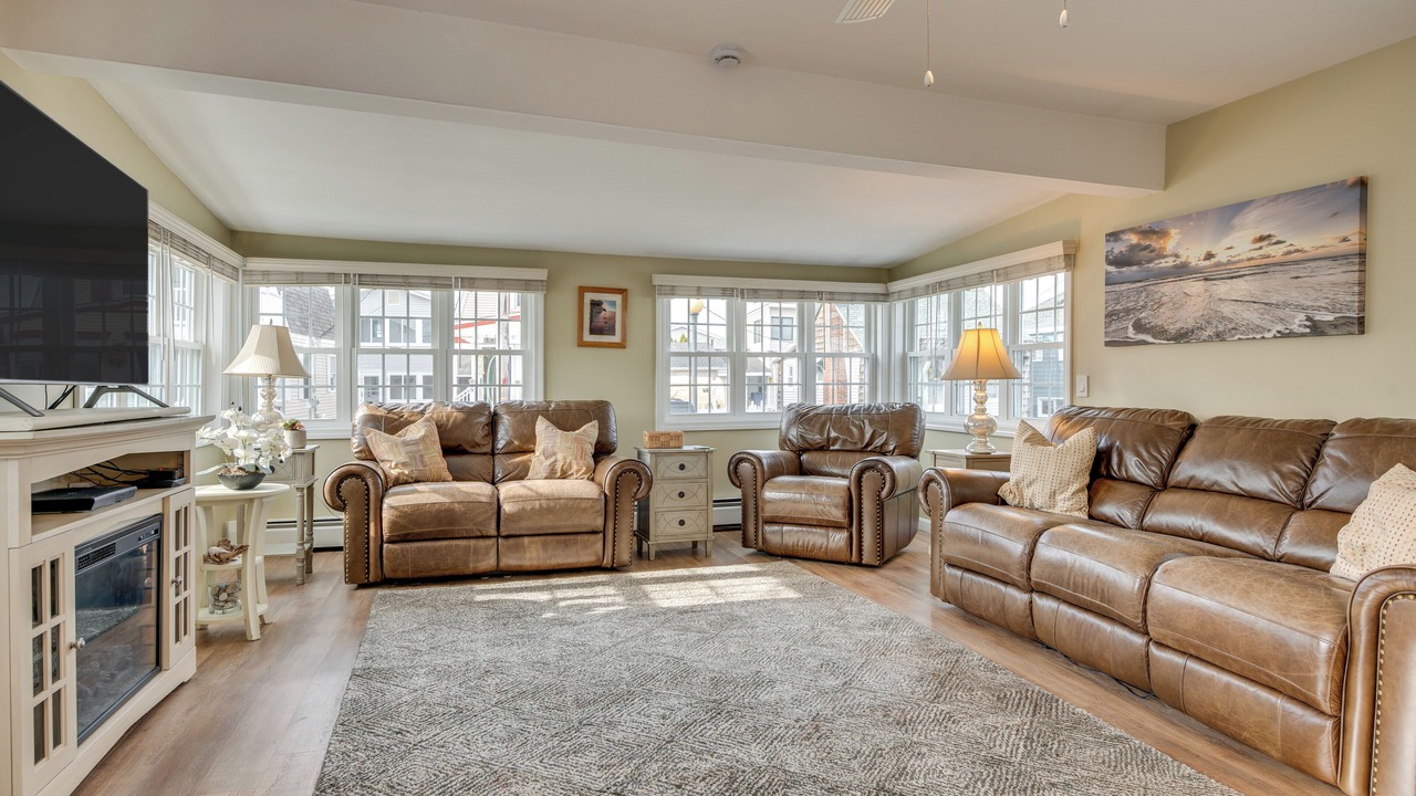 Photo of Livingroom in Hampton