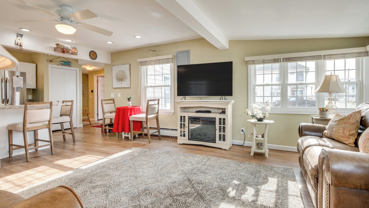 Photo of Livingroom in Hampton