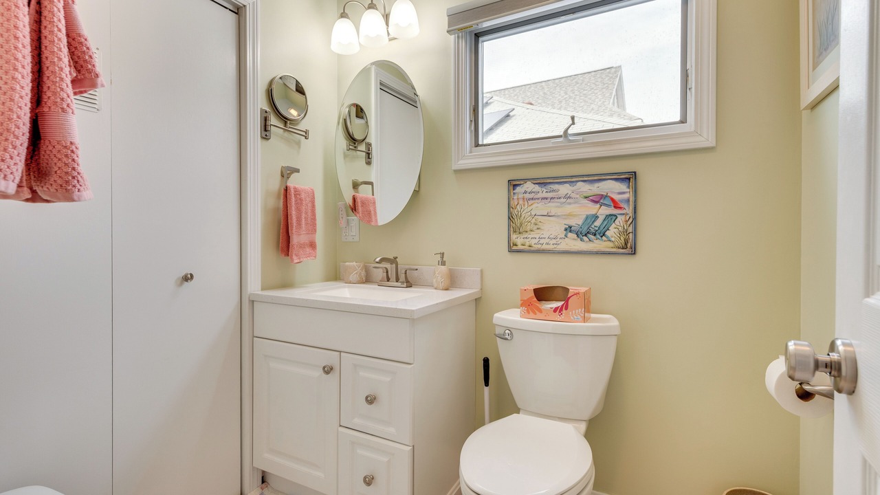Photo of Bathroom in Hampton