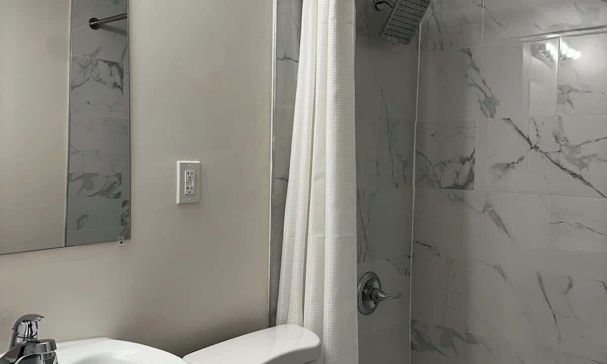 Photo of Bathroom in Bedford-Stuyvesant