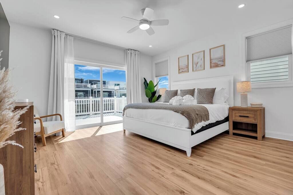 Photo of Bedroom in Seaside Heights
