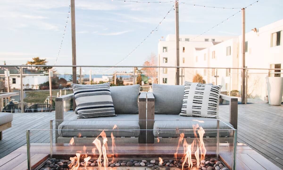 Photo of Patio Balcony in Goat Island