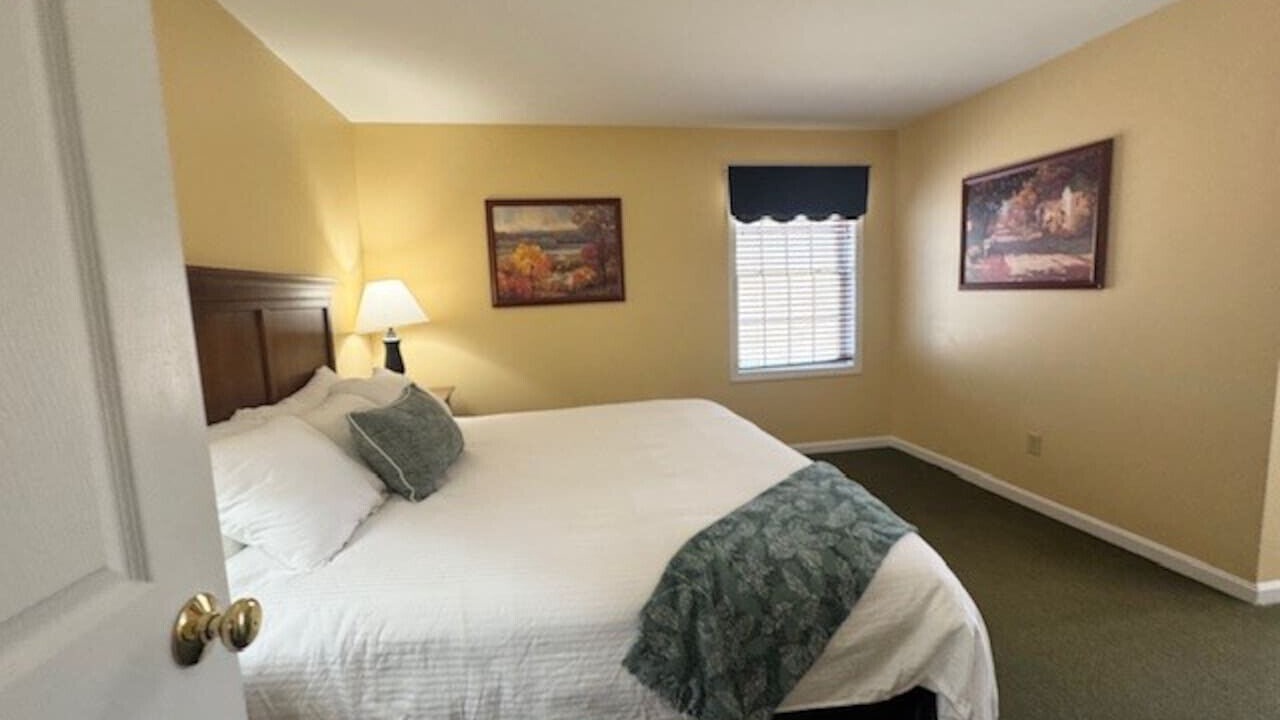 Photo of Bedroom in Francestown
