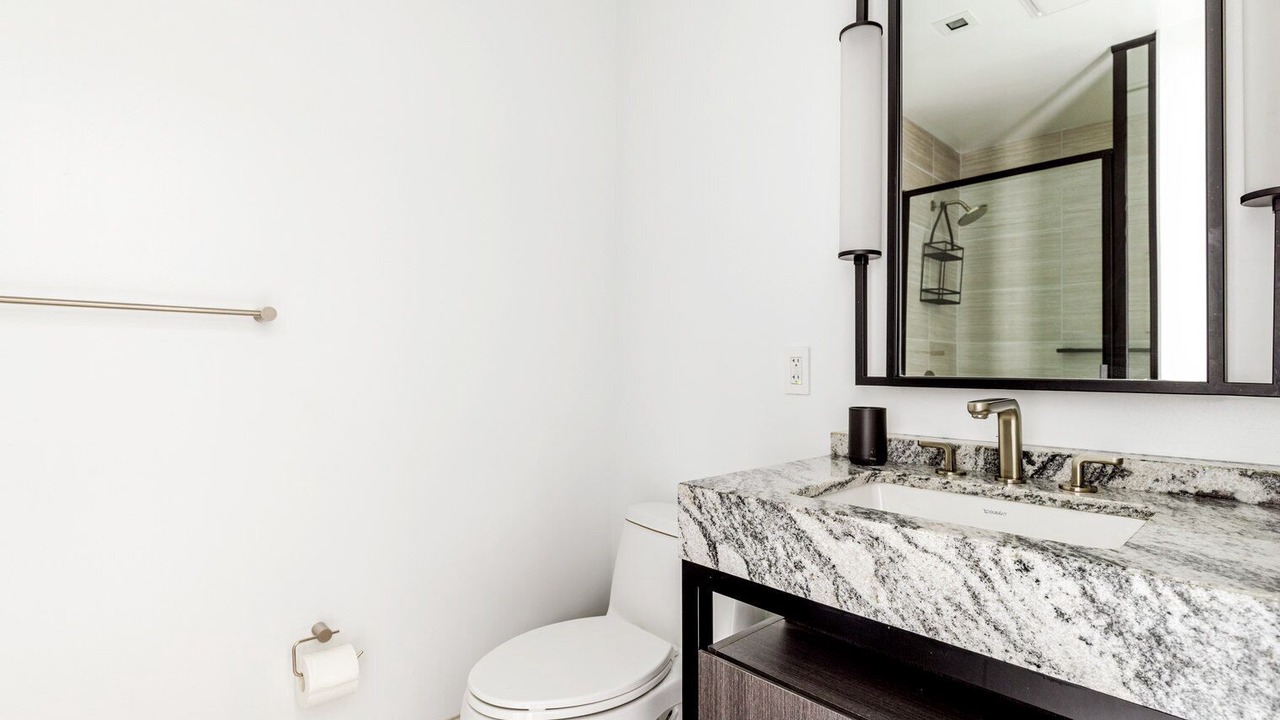 Photo of Bathroom in Seaport District