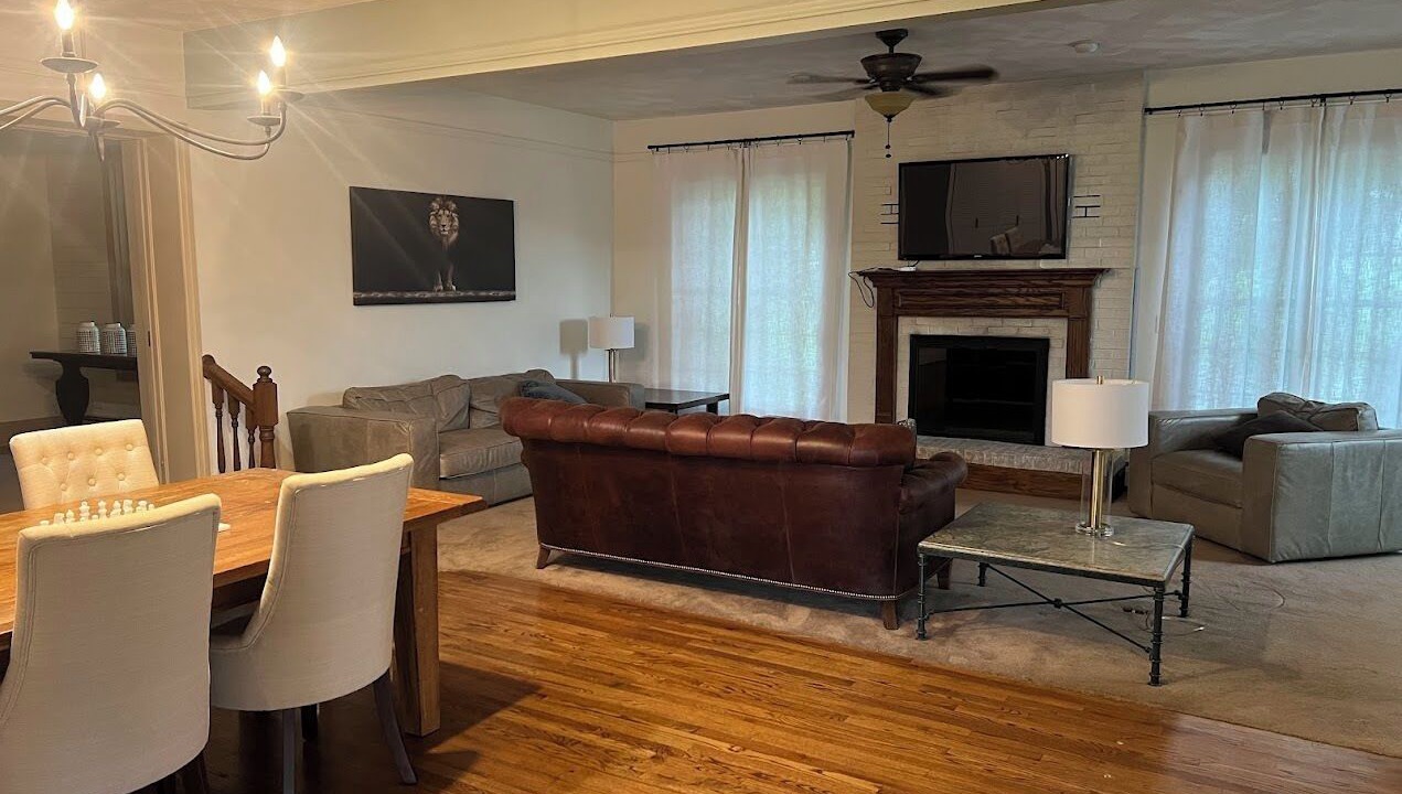 Photo of Livingroom in Vestal