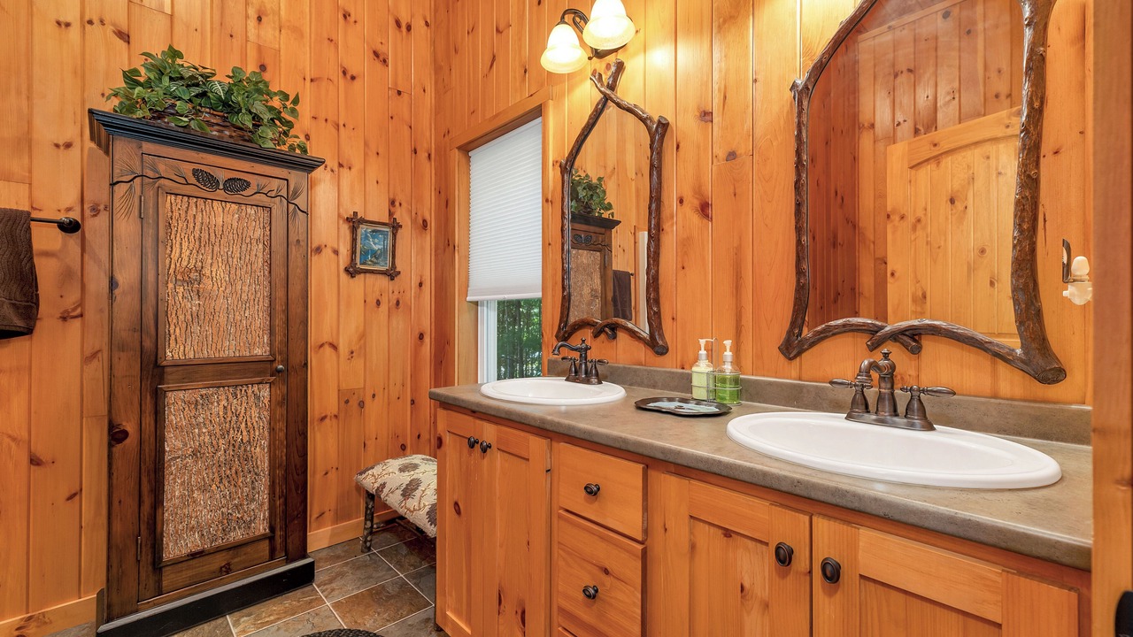 Photo of Bathroom in Moultonborough