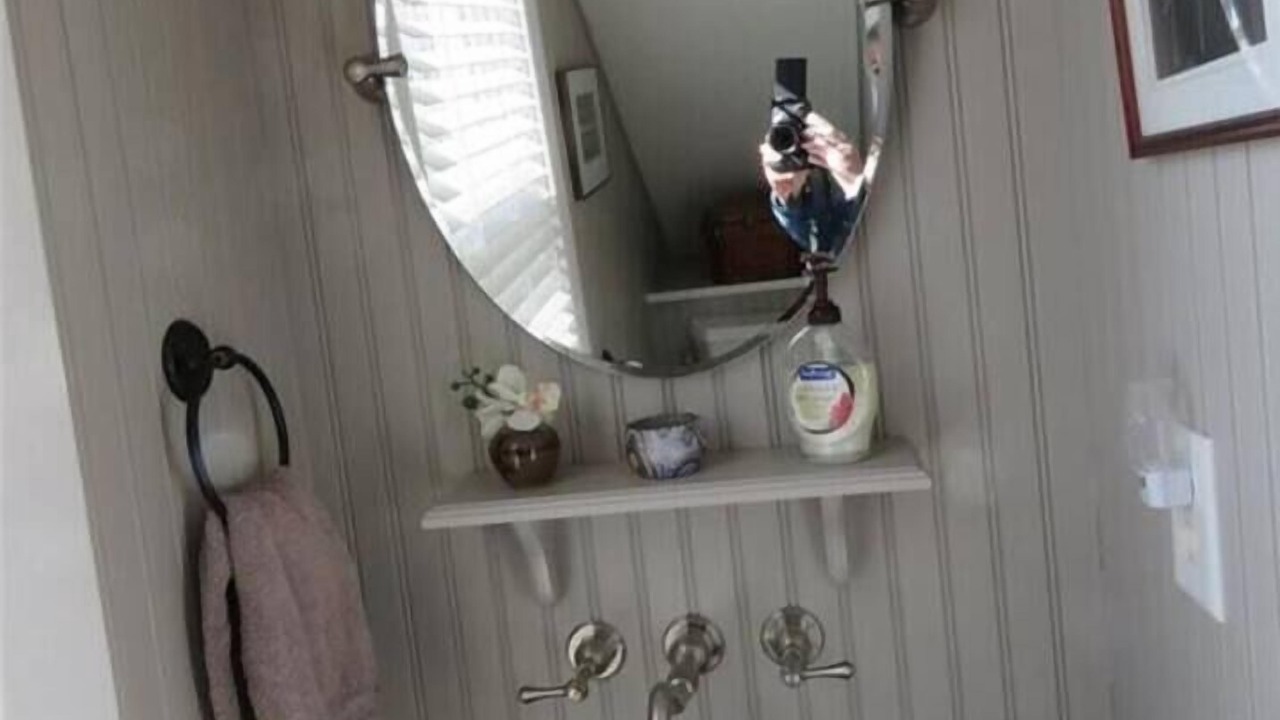 Photo of Bathroom in Mystic