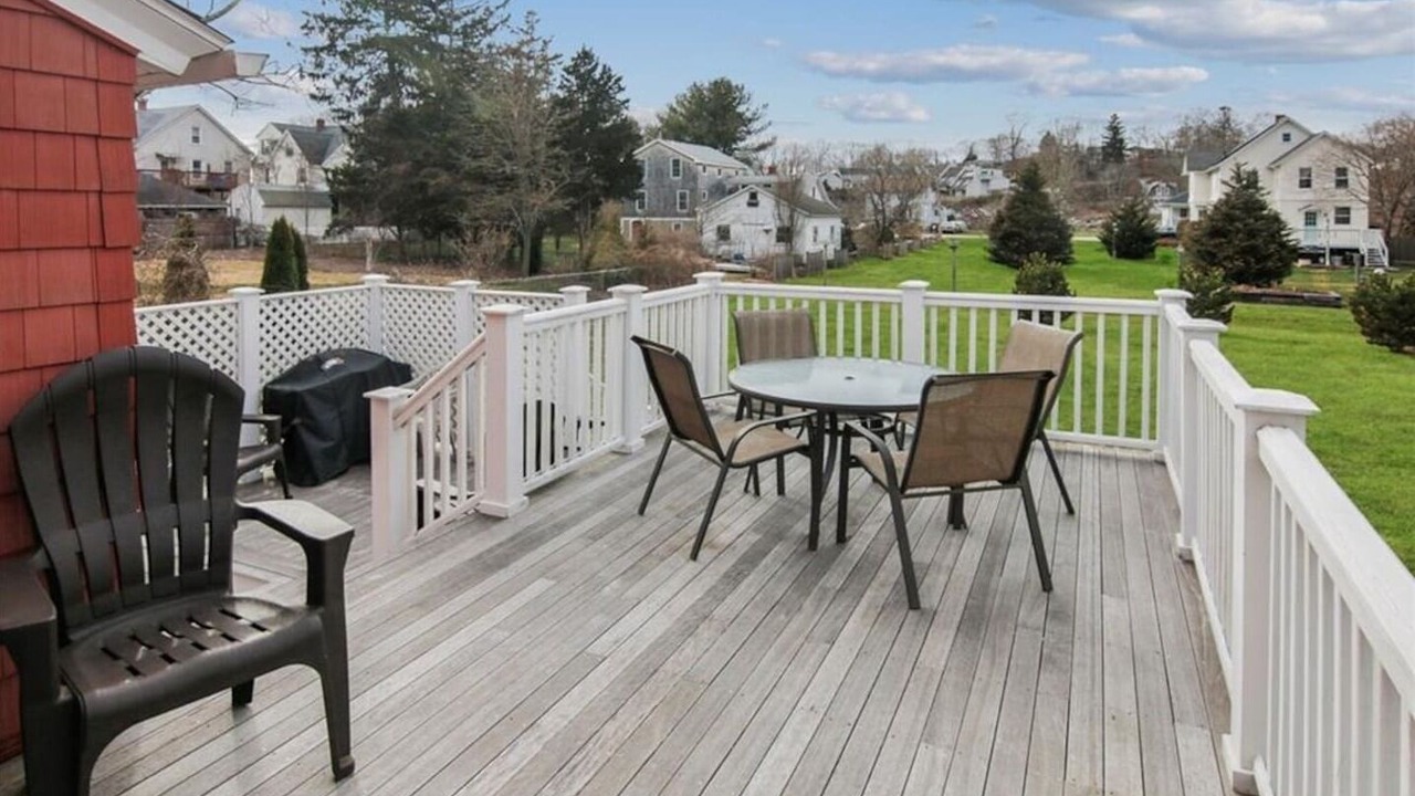 Photo of Outdoor in Mystic