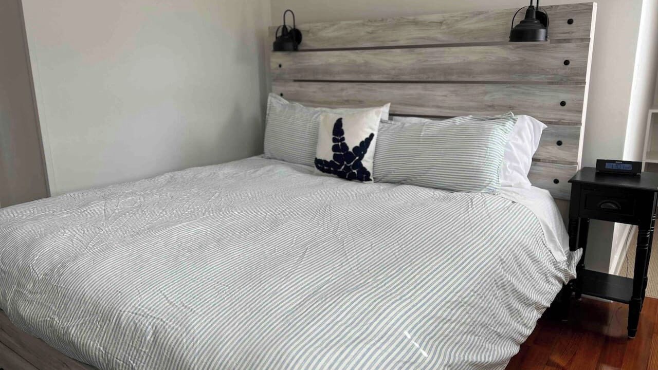 Photo of Bedroom in Mystic