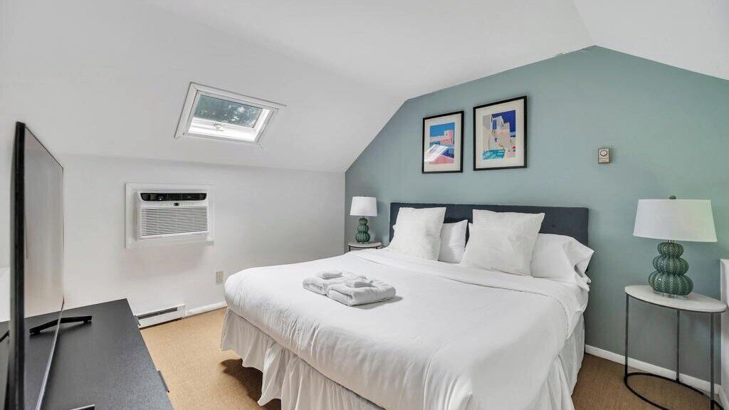 Photo of Bedroom in Noyack