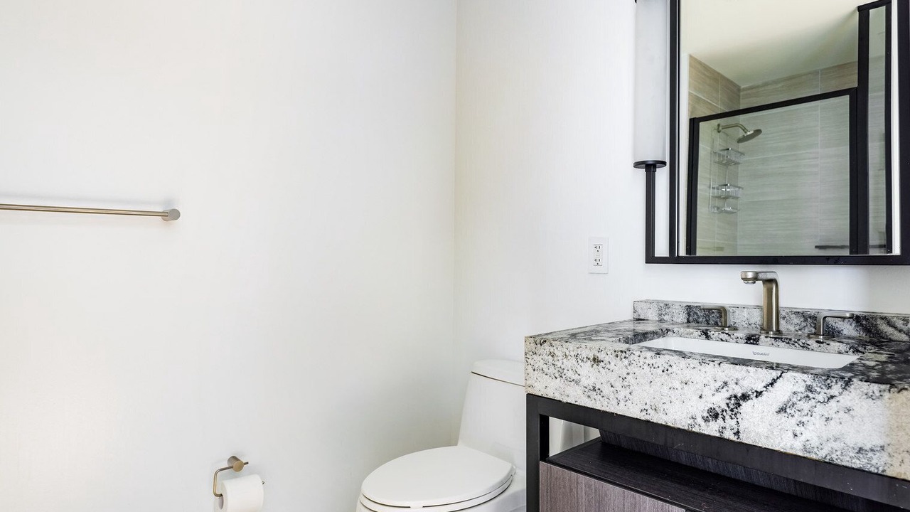 Photo of Bathroom in Seaport District