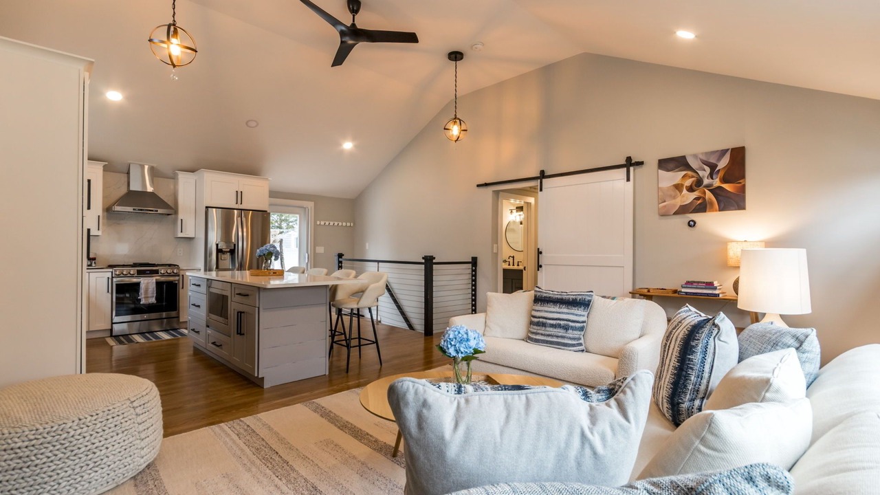 Photo of Livingroom in West Hyannisport