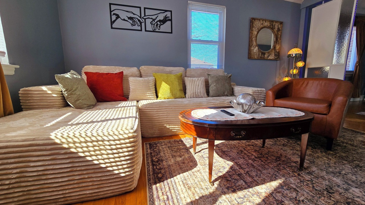 Photo of Livingroom in West Roxbury