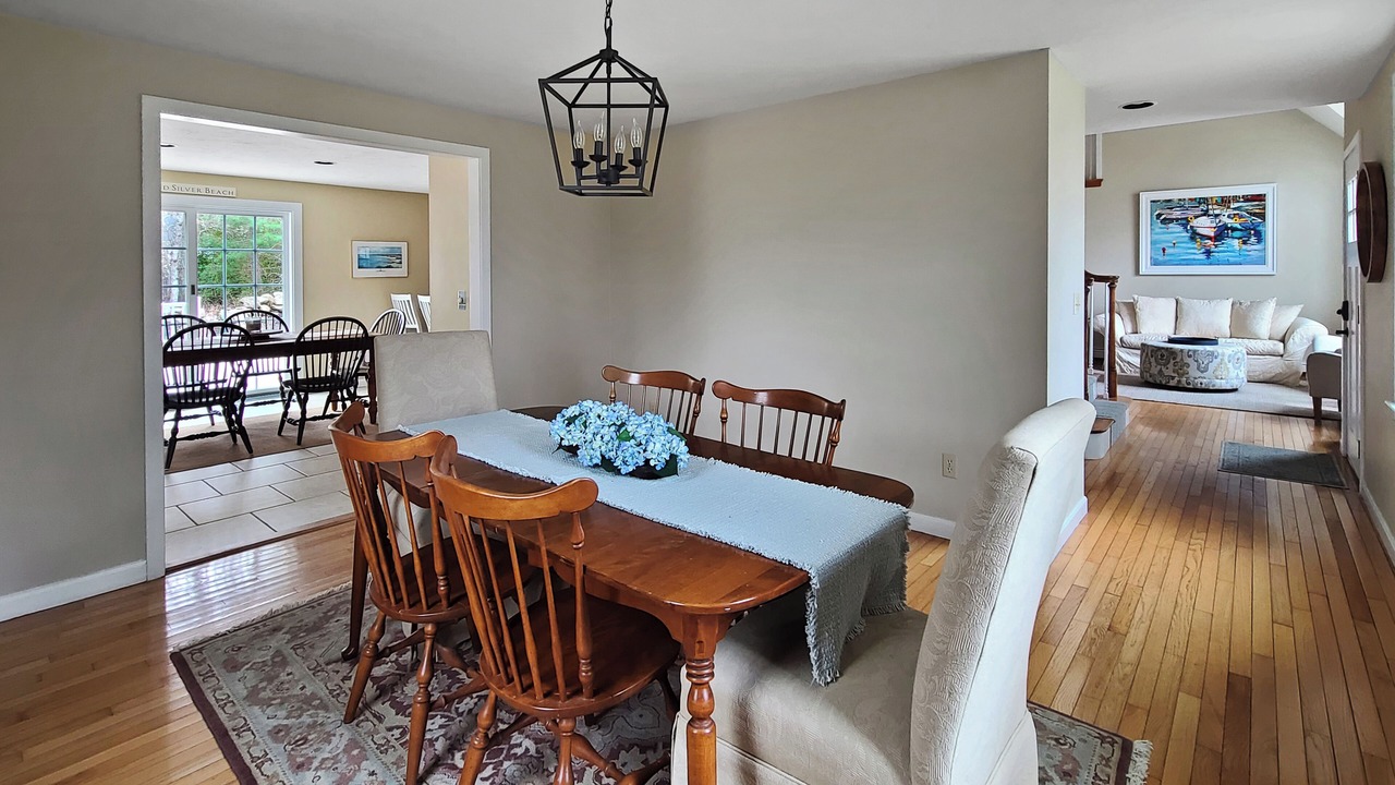 Photo of Livingroom in West Falmouth