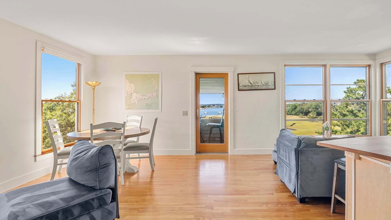 Photo of Livingroom in North Chatham