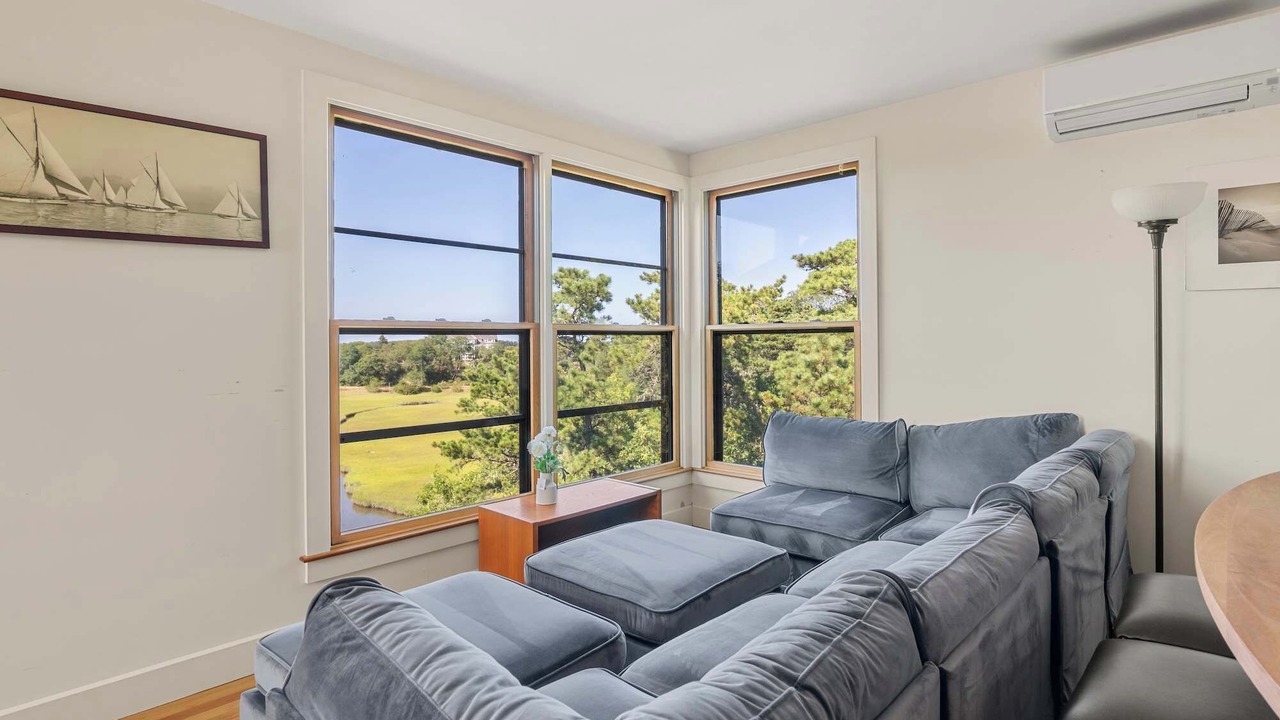Photo of Livingroom in North Chatham