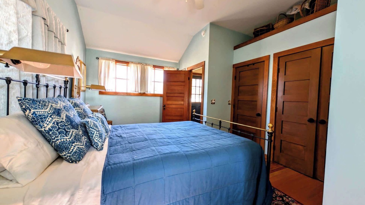 Photo of Bedroom in Prospect Harbor