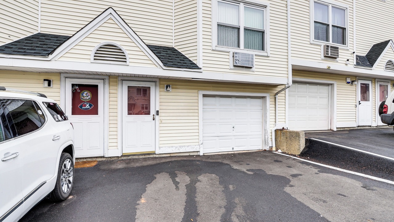 Photo of Outdoor in East Haven