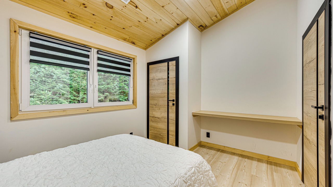 Photo of Bedroom in Thornton