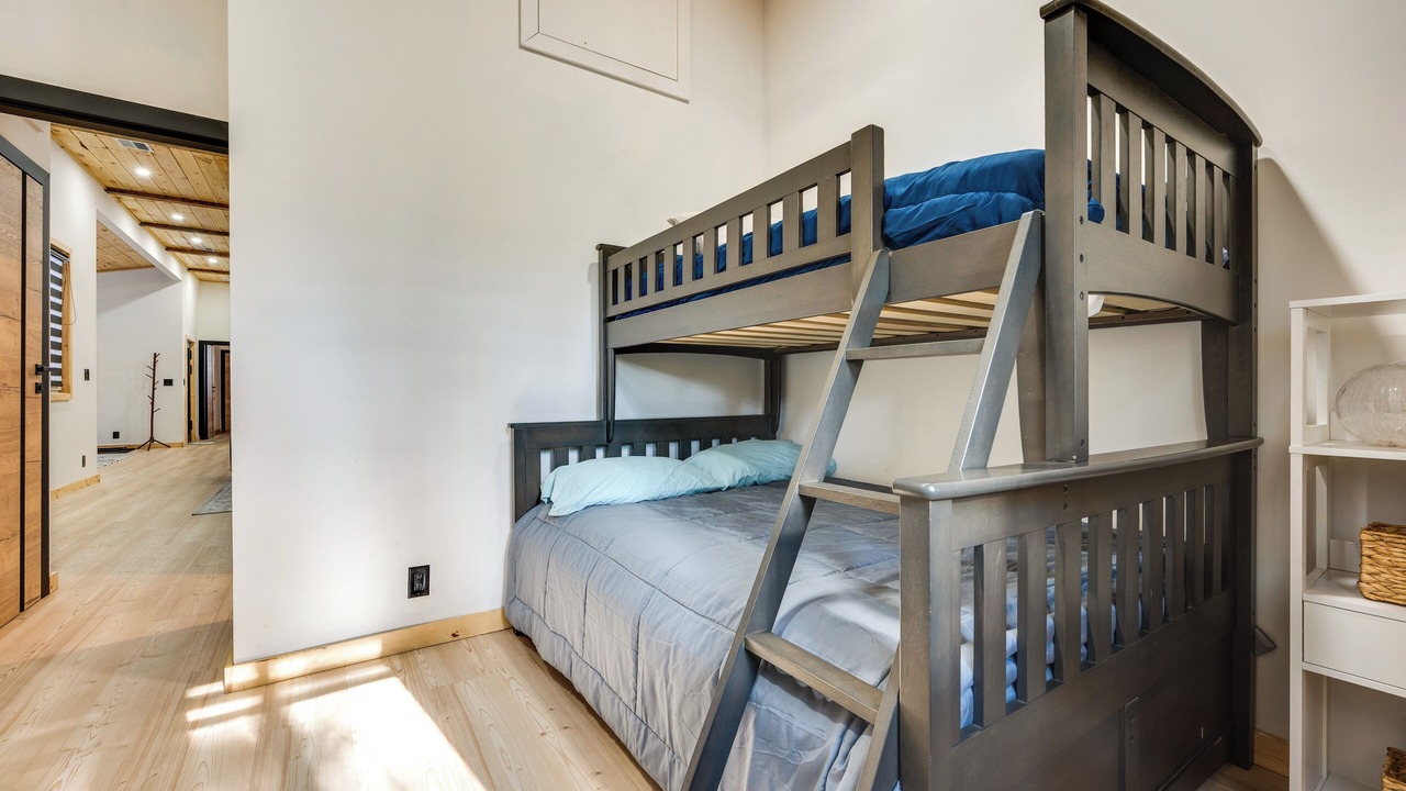Photo of Bedroom in Thornton