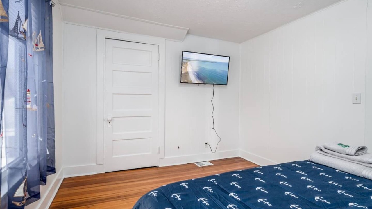 Photo of Bedroom in Old Orchard Beach