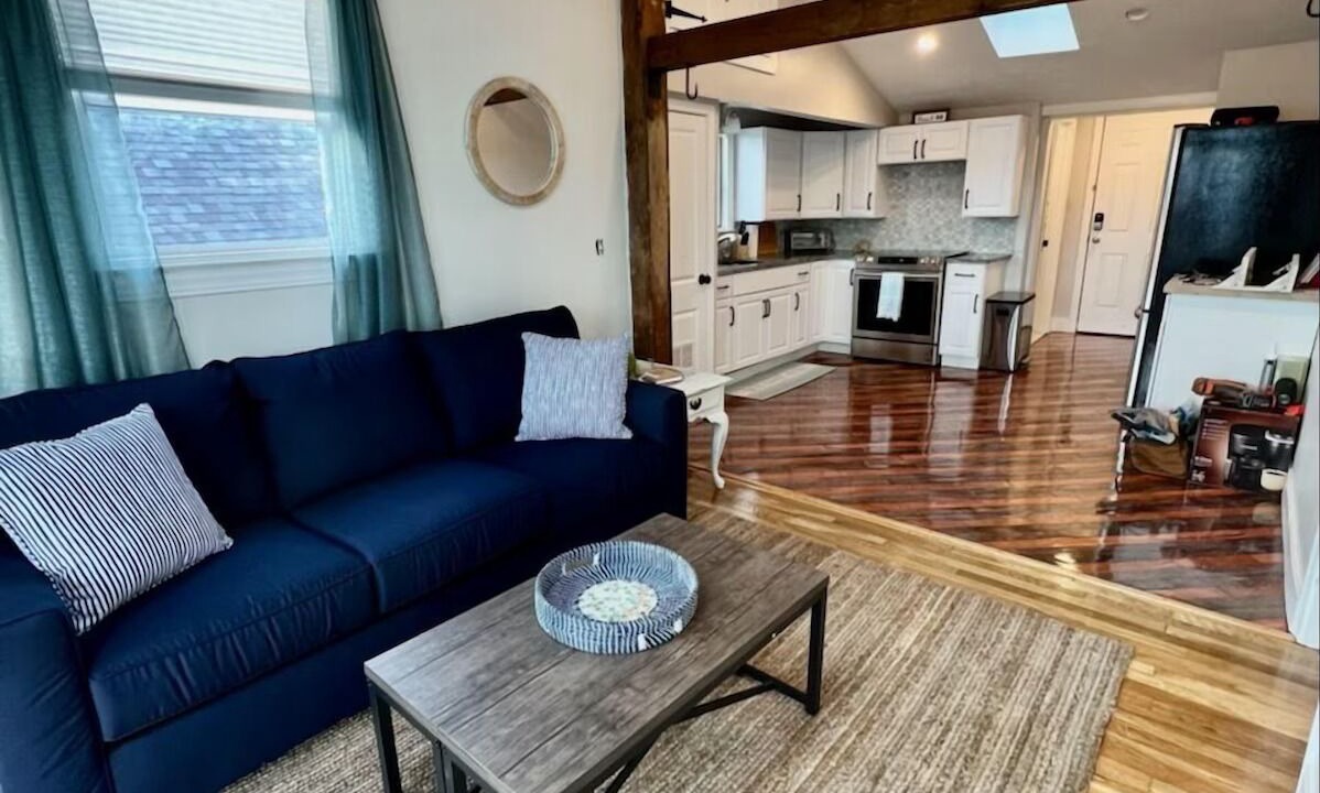 Photo of Livingroom in Hampton