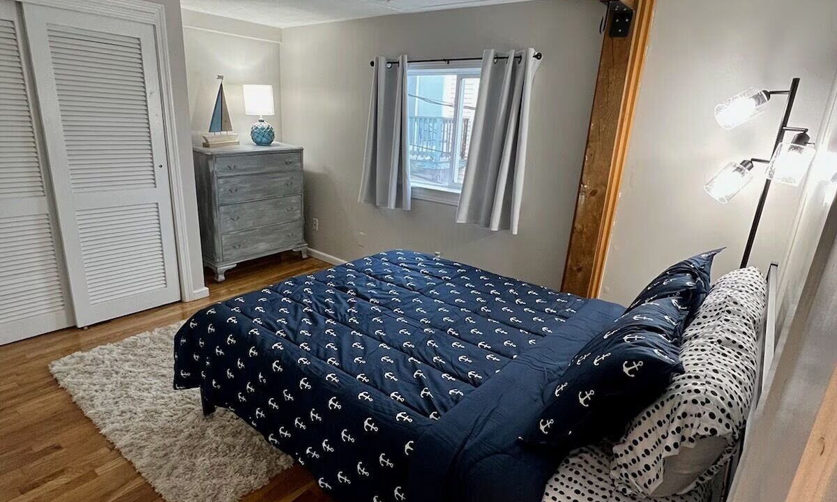 Photo of Bedroom in Hampton