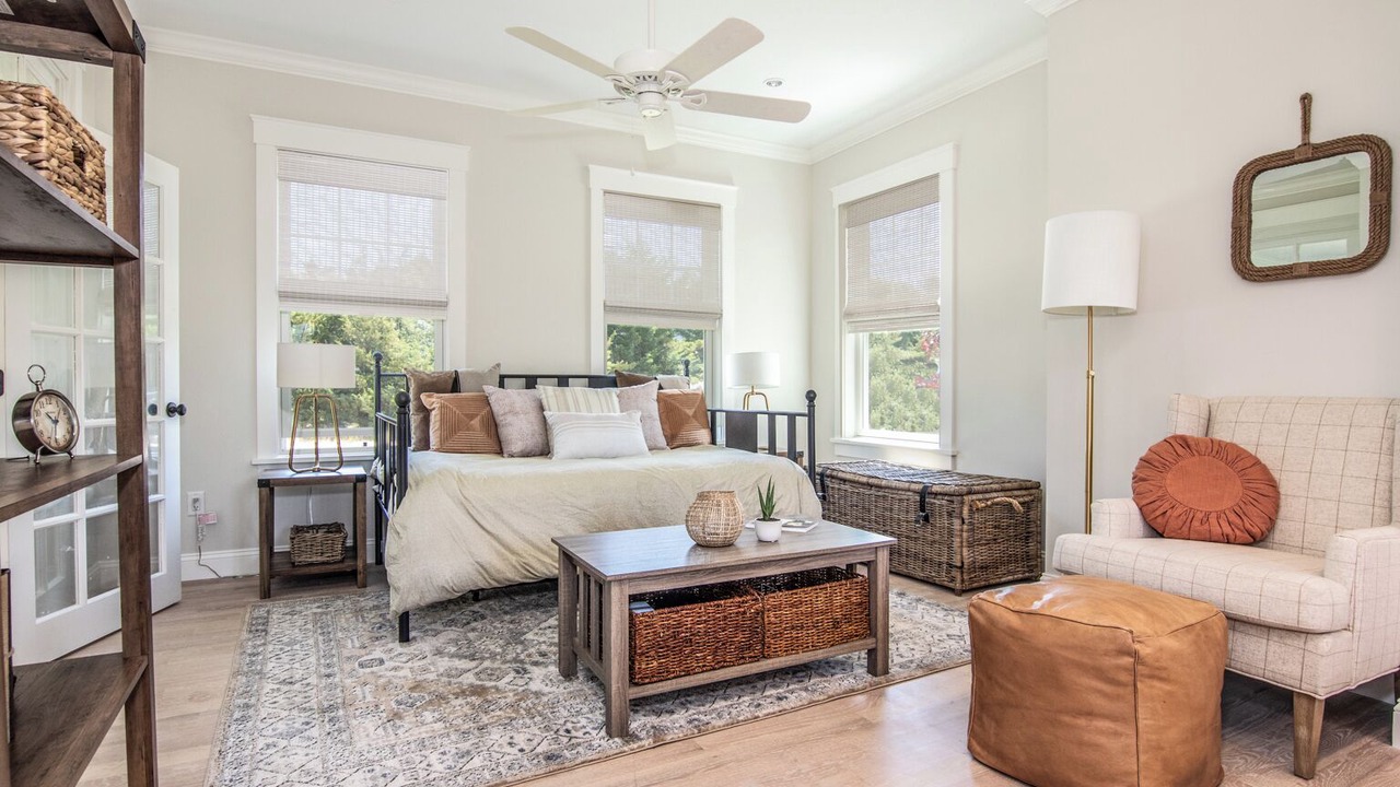 Photo of Bedroom in Oak Bluffs