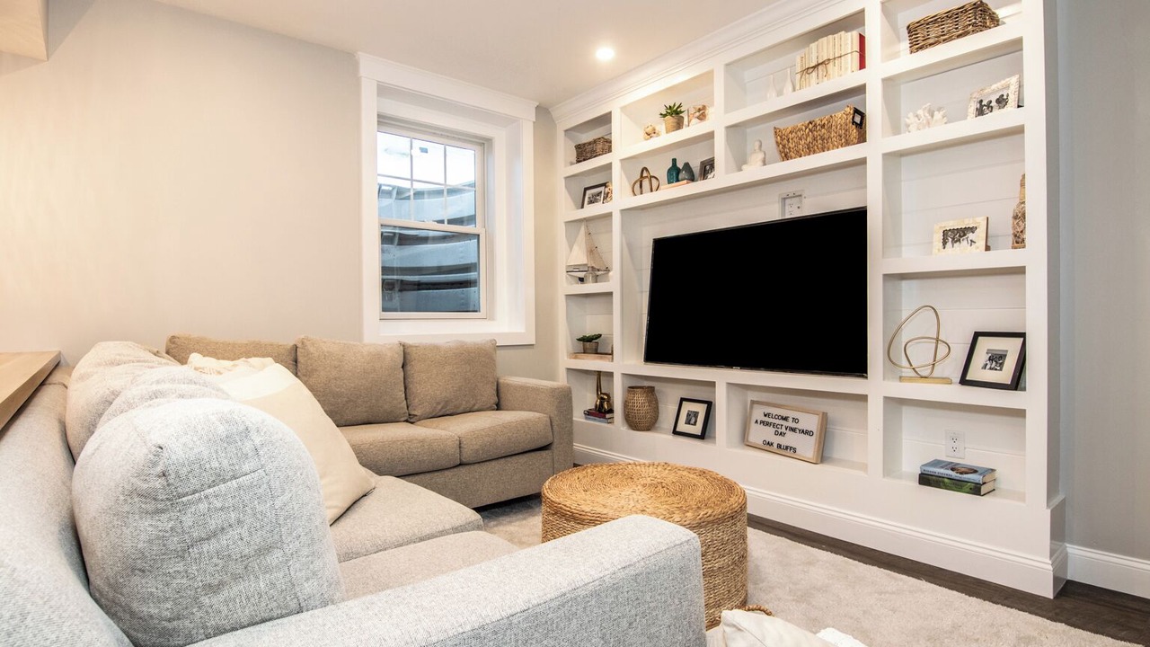 Photo of Livingroom in Oak Bluffs