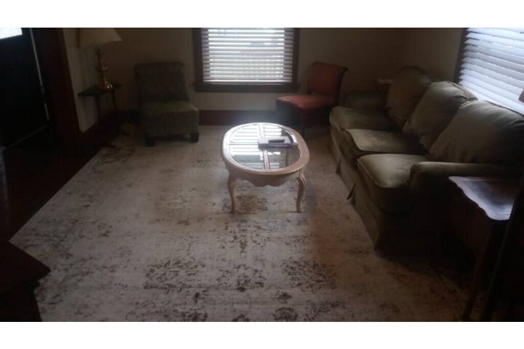 Photo of Livingroom in Palmyra