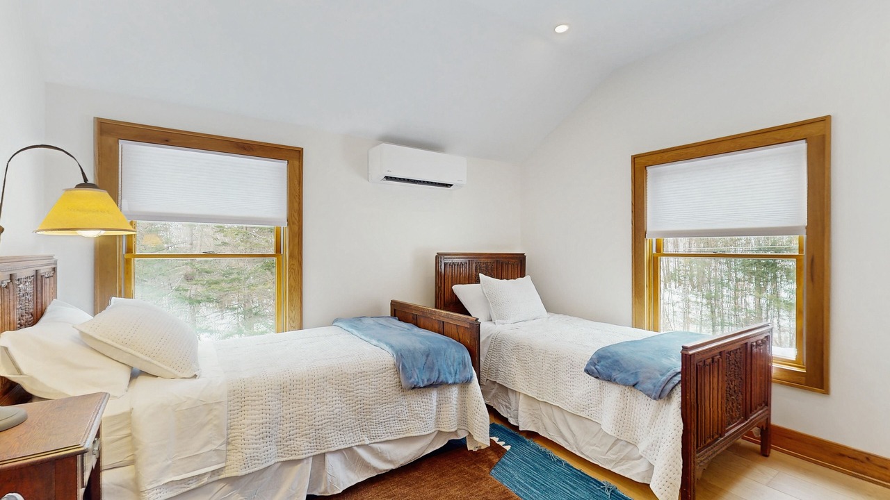 Photo of Bedroom in Bolton Landing