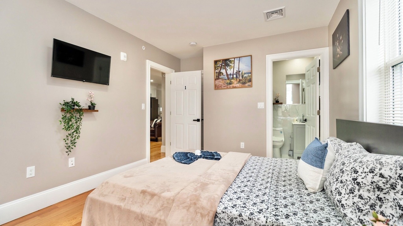 Photo of Bedroom in Codman Square
