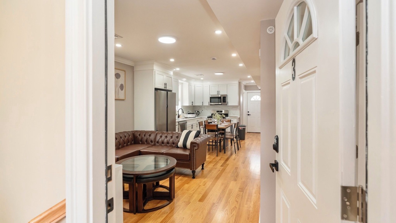 Photo of Livingroom in Codman Square