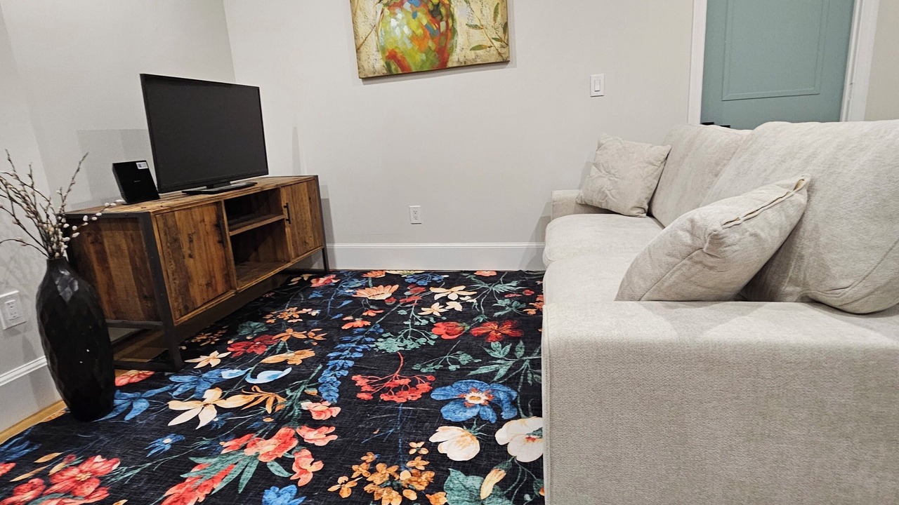 Photo of Livingroom in Hyde Square