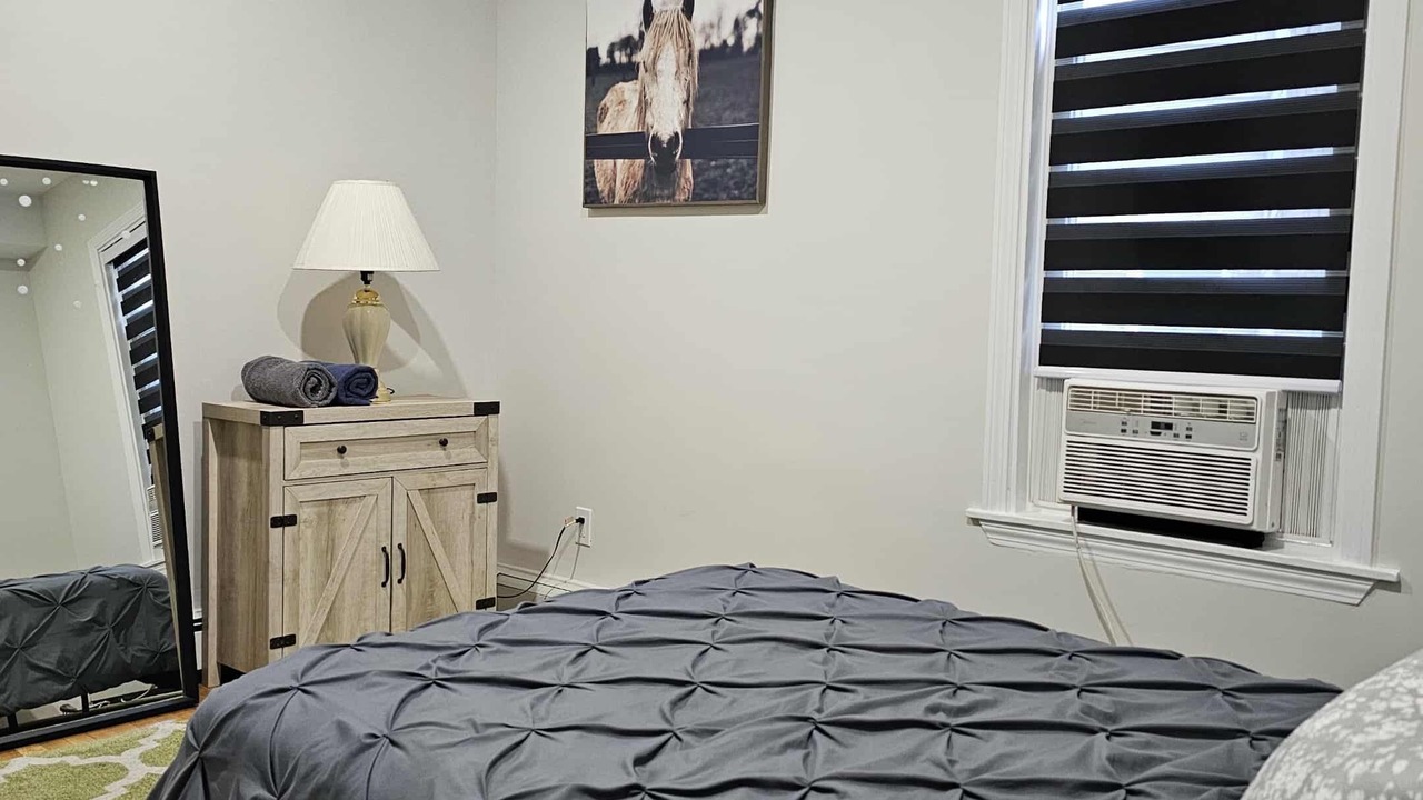 Photo of Bedroom in Hyde Square
