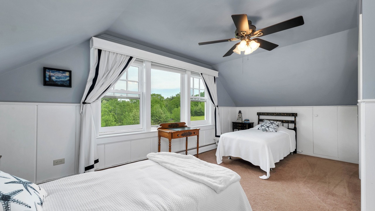 Photo of Bedroom in Wolfeboro