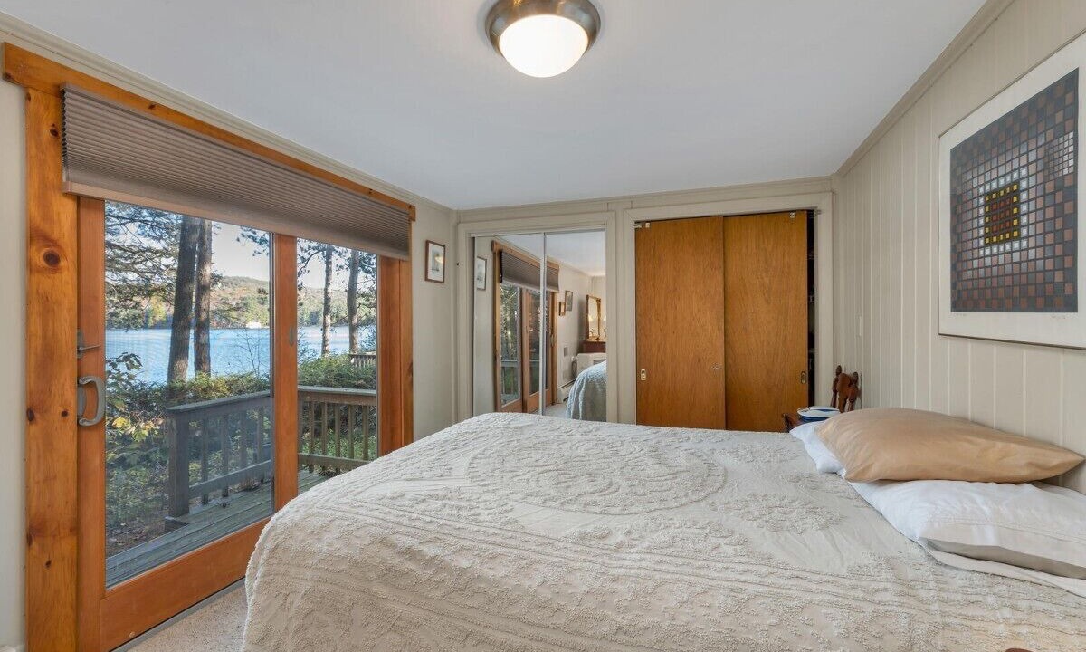 Photo of Bedroom in Alton Bay