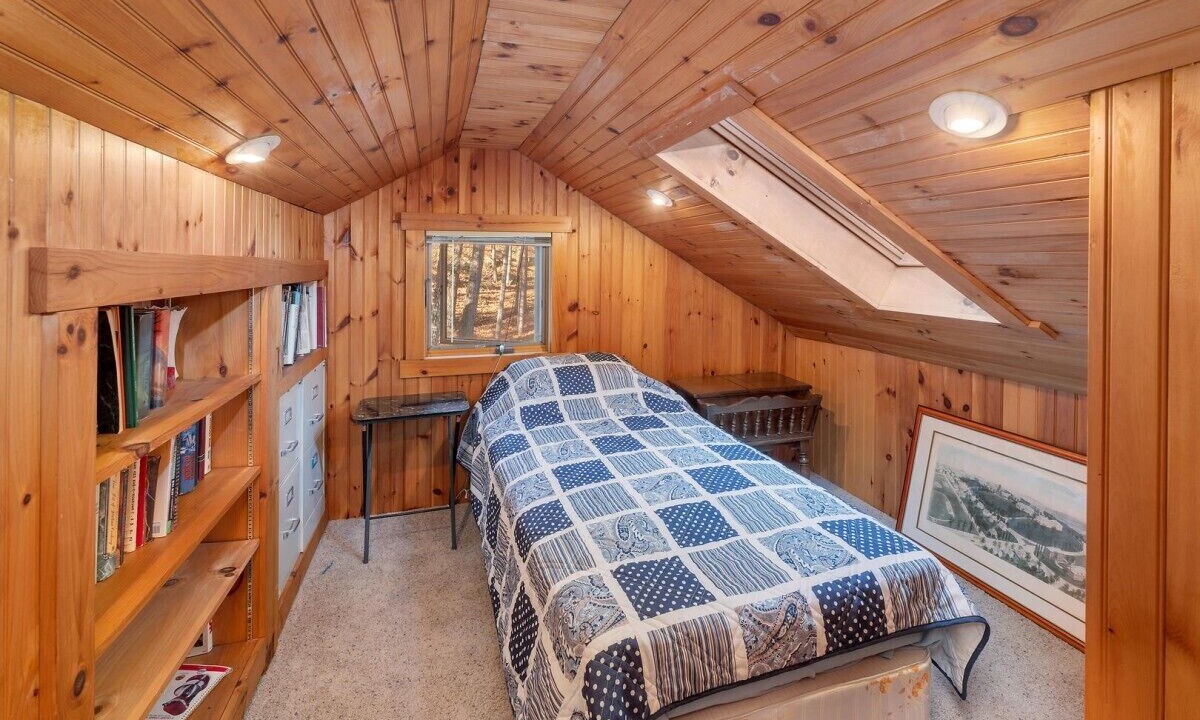 Photo of Bedroom in Alton Bay