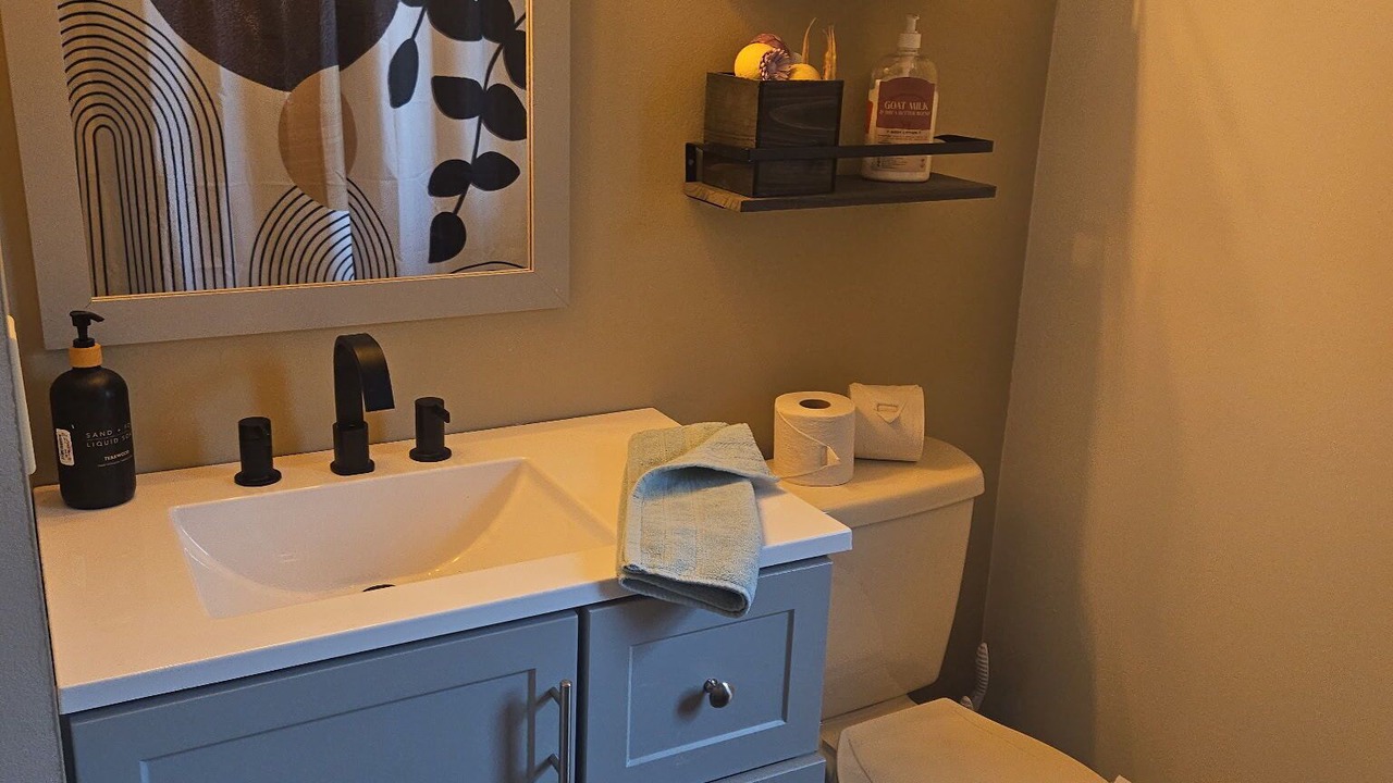 Photo of Bathroom in Pocono Lake