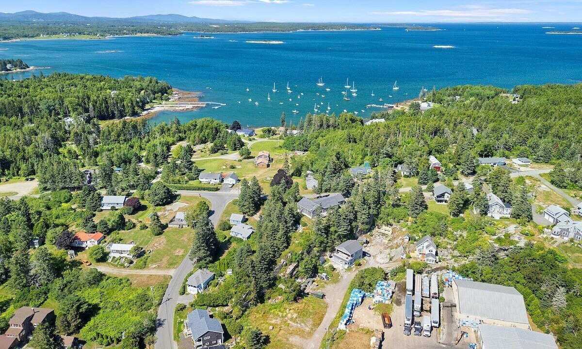 Photo of Outdoor in Spruce Head