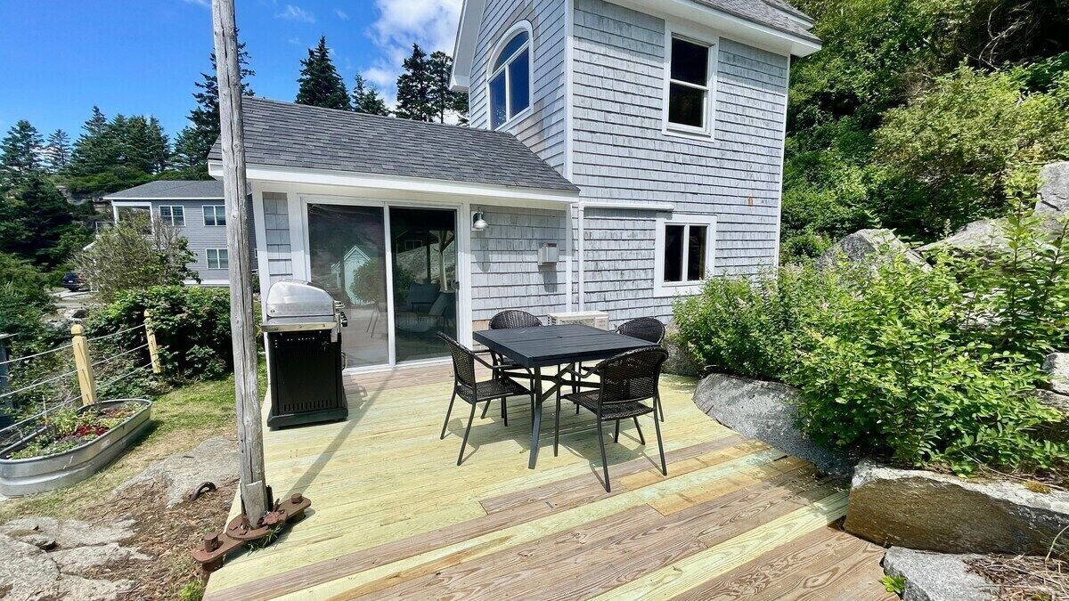 Photo of Outdoor in Spruce Head