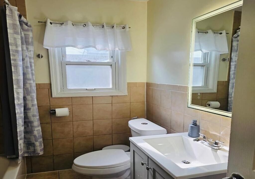 Photo of Bathroom in Valley Stream