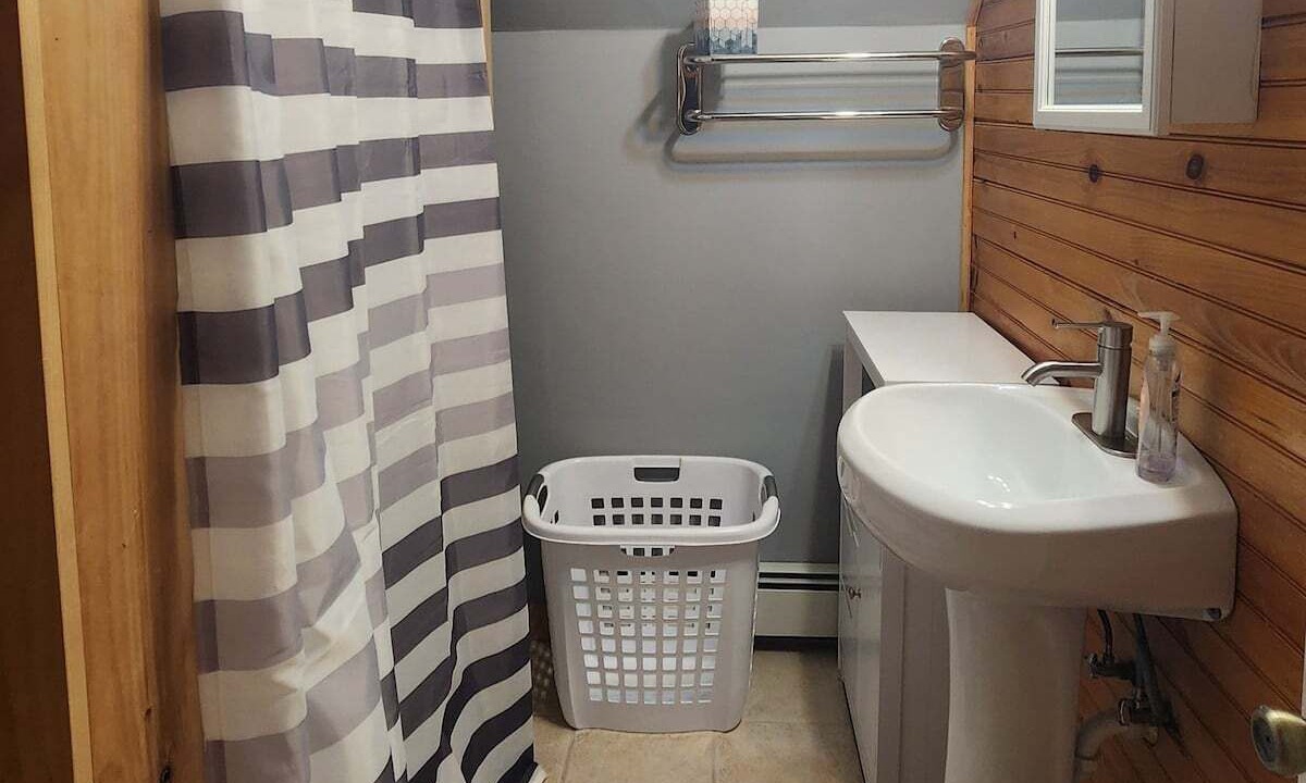 Photo of Bathroom in Campton